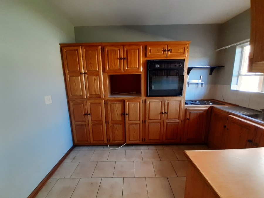 To Let 3 Bedroom Property for Rent in Potchefstroom North North West
